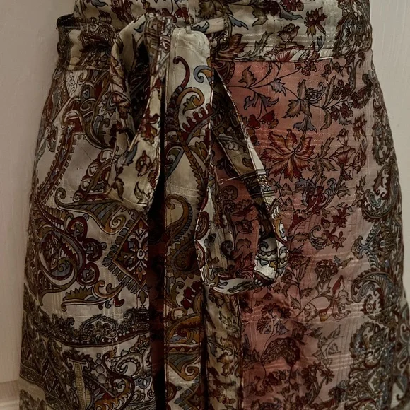 Silk one size wrap around skirt-Kaniza- Imported- 36” Length- NEW - Picture 9 of 14